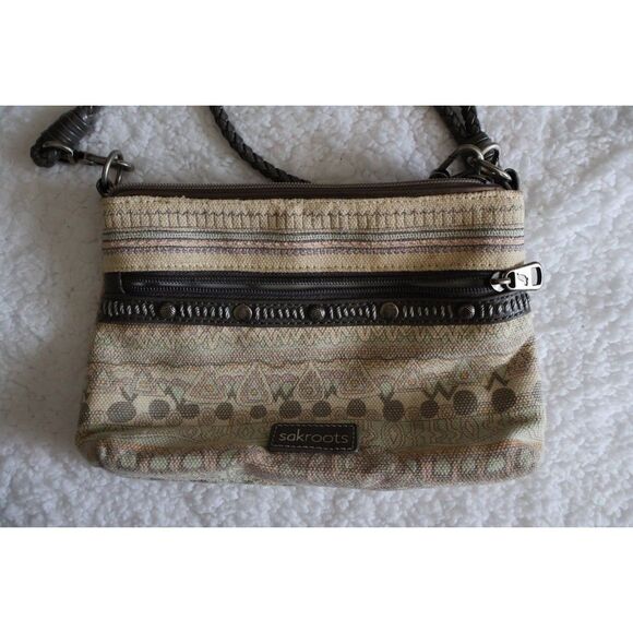 Sakroots Crossbody Bag - Picture 2 of 6